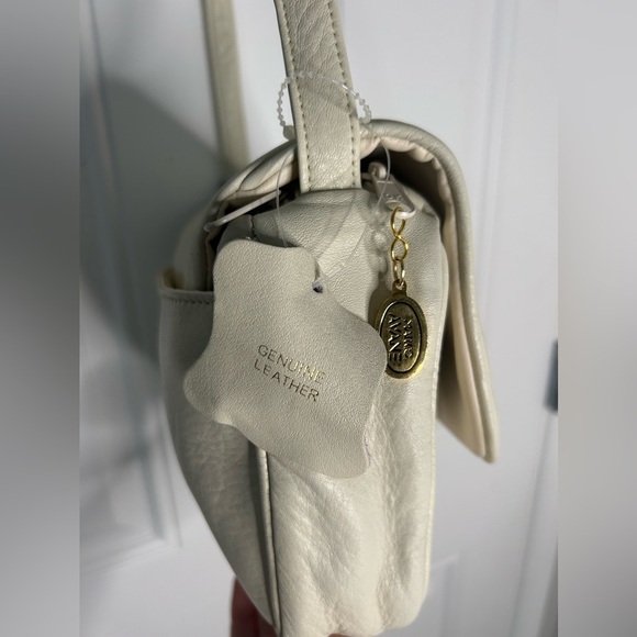 Marco Avane NWT genuine leather off white shoulder purse - Picture 7 of 14